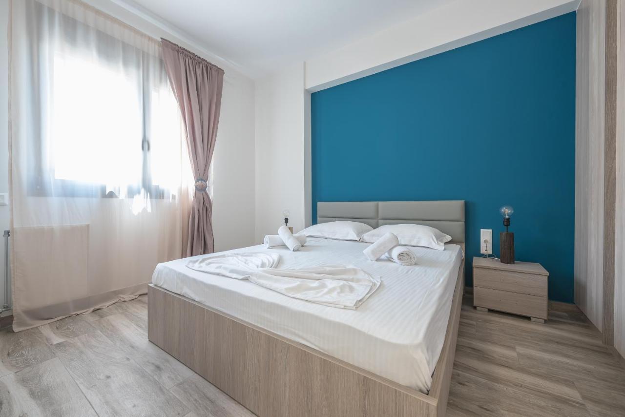 Newly Renovated Apt In The Heart Of Kerameikos Athens Exterior photo